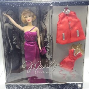 Collector Edition Barbie Marilyn Monroe - How To Marry A Millionaire Mattel